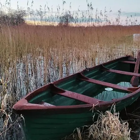 アパート Secluded Modern Castletown Gheoghegan